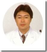 横塚健一院長の写真です
